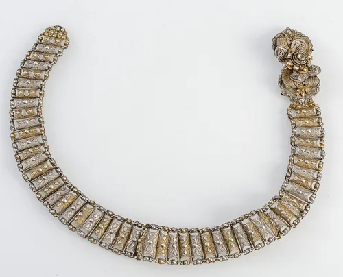 Silver belt with silver clasp buckle