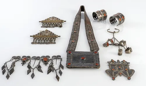 Konvolut Turkmenenschmuck