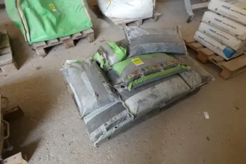 Lot of joint gravel