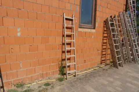 Ladder