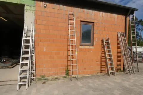 Ladder