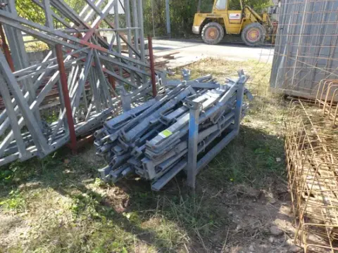 Partij steigerconsoles