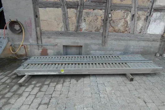 2 aluminium oprijrampen