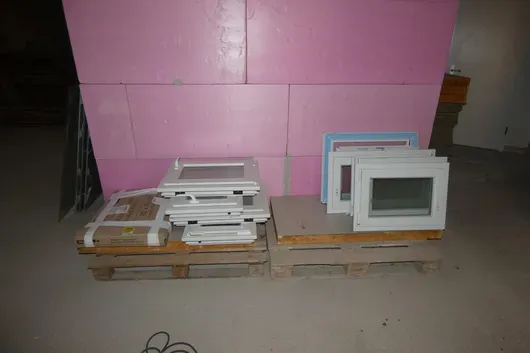 Lot MEA - basement window inserts, tilt and turn, white