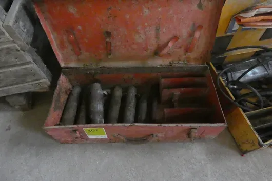 Metallkoffer mit Werkzeugeinsätzen