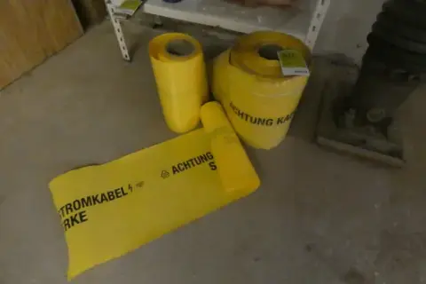 3x multicoll - cable cover film "Attention high-voltage cable", yellow