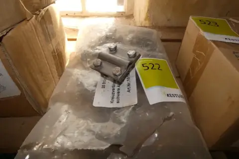 Sáček s křížovými spojkami pro uzemnění/ochranu před bleskem, těžké provedení