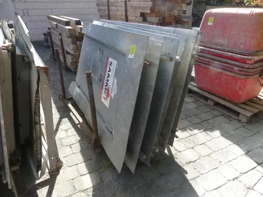 Lot de portes de chantier