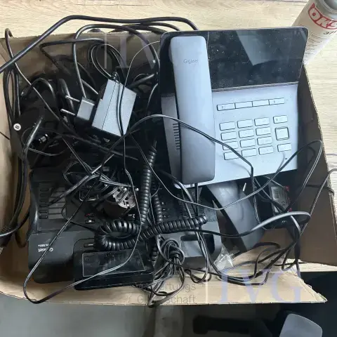 Sada staré výpočetní techniky
