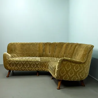 BERGA MOBLER. Corner sofa, velvet, beech, 1940-1950s, Sweden (2).