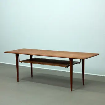 PETER HVIDT EN ORLA MOLGAARD-NIELSEN. France & Son, salontafel, model 'FD 516', teak, rotan, messing, Denemarken, 1960er jaren.