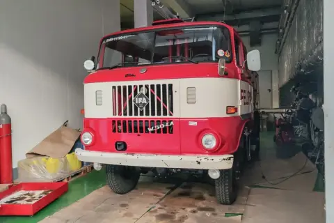 Tanklöschfahrzeug IFA W50LA