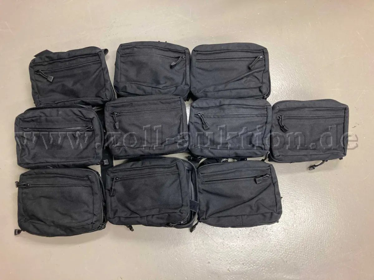 9 Blackhawk heuptassen met pistoolholster (wapen fanny-pack holster)