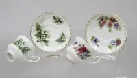 Tasses miniatures de collection, série « Flower of the Month », Royal Albert, mars, mai, tasses H-4,3 cm