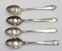 3x div. 800er Silber-Kaffeelöffel und 1x 830er Silber, zus. ca. 58,8gr., teilw. Altersspuren, L-13,6cm