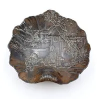 reliefierte Schale, Japan, wohl um 1900, Kupfer. ca. H-2,5cm D-10,2cm