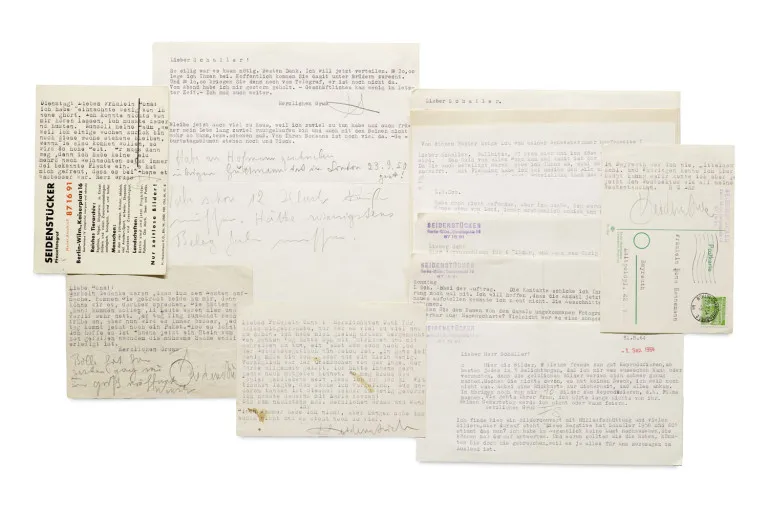 Friedrich Seidenstücker u. Hans Schaller – Sammlung von 18 maschinenschriftlichen Briefen und Postkarten meist mit eigenhändiger…