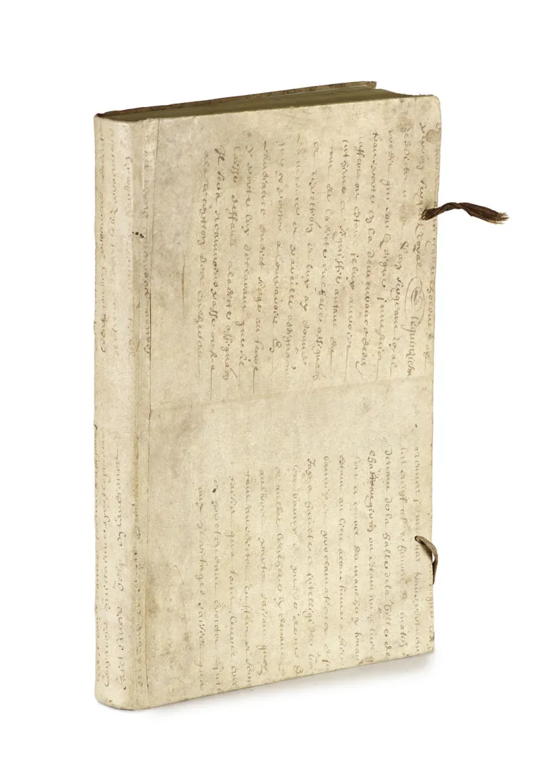Blankobuch mit ca. 23o leeren Blatt aus hellblauem Bütten, ca. 1780 - 1820