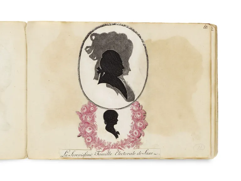 Album de silhouettes avec 126 portraits découpés, plus portraits à l'encre (2), dessins (4), gravures en manière noire (8), gravure en couleurs (2) et…