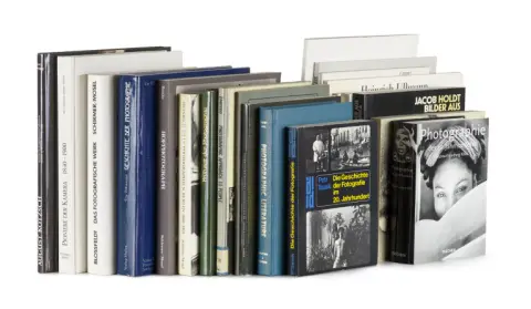 Collectie van 21 werken over de geschiedenis van de fotografie