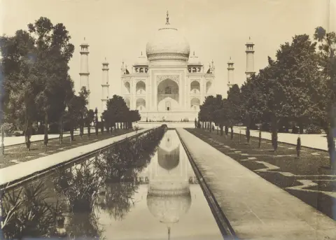 Vue grand format du Taj Mahal