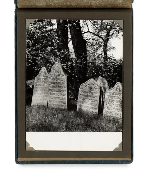 Hartmanova, – Cimetière juif à Brandýs nad Labem (Tchéquie)