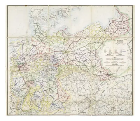 Collection de cartes et plans des chemins de fer allemands