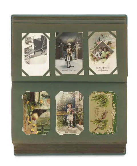 Album avec plus de 300 cartes postales