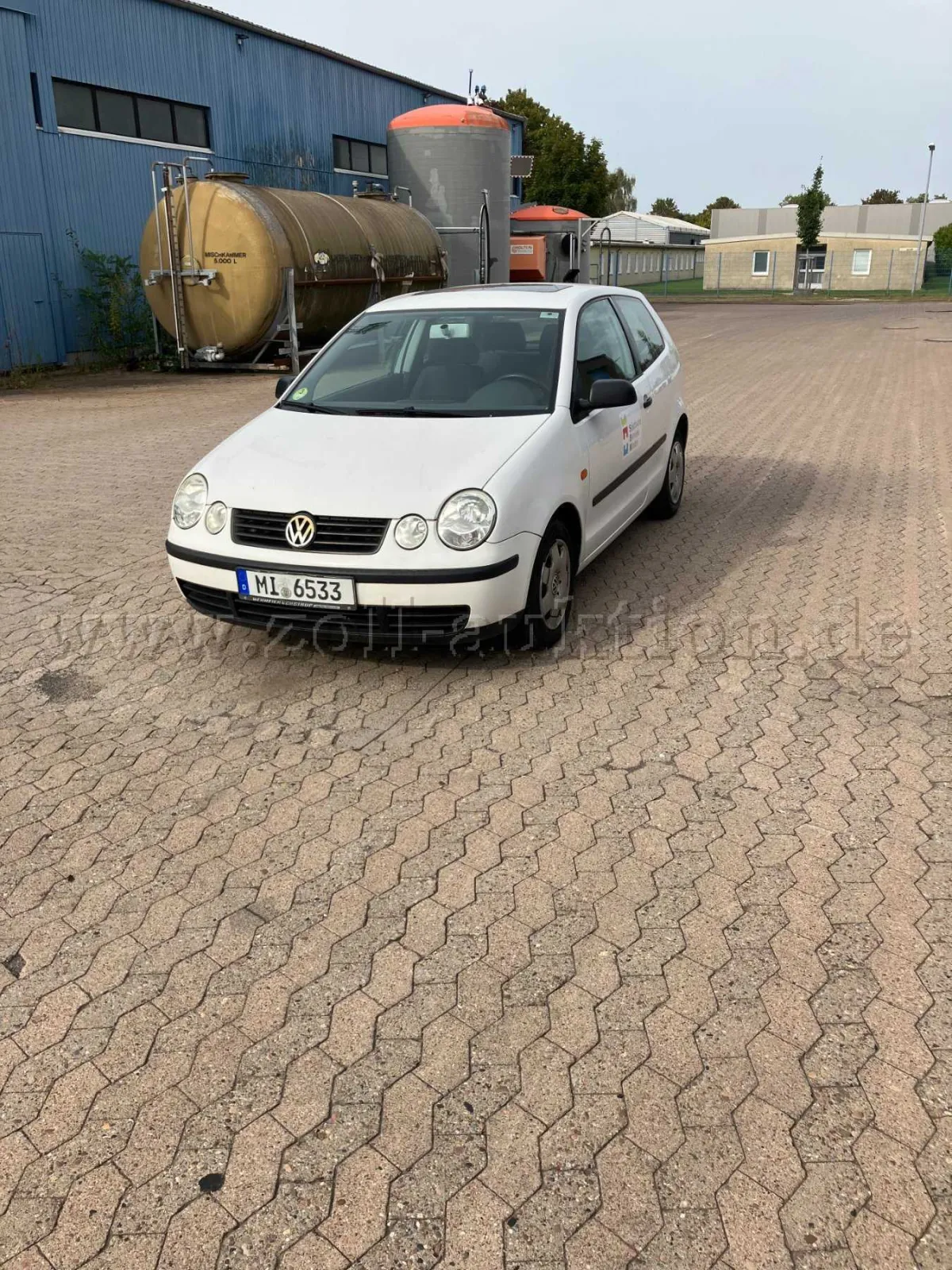 1 VW Polo SDI 4-cylinder, first registration 04.03.2002