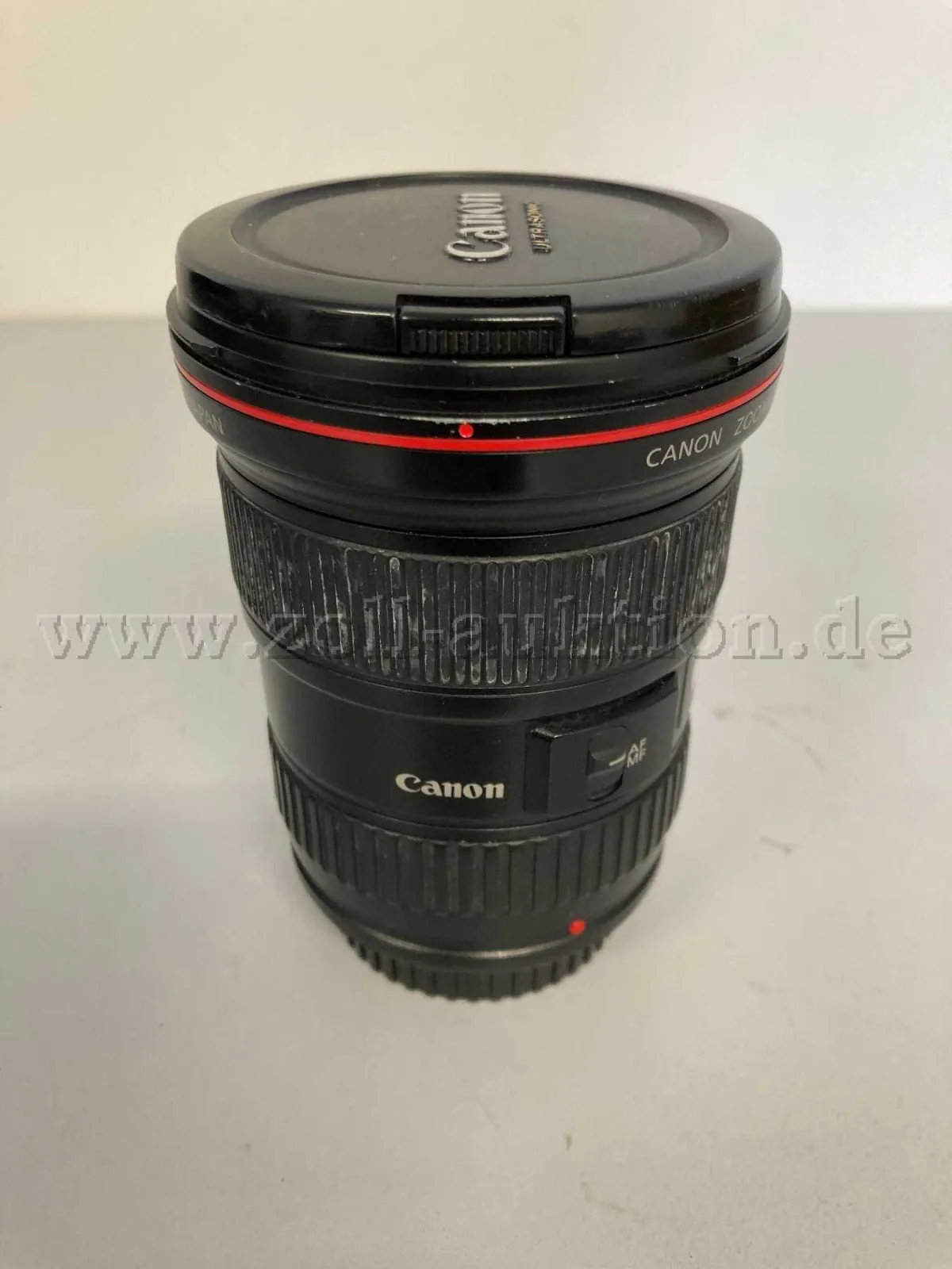 1 obiektyw Canon 16-35mm