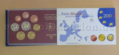 4 séries de pièces courantes en euros : RFA, Slovénie, Malte et Chypre