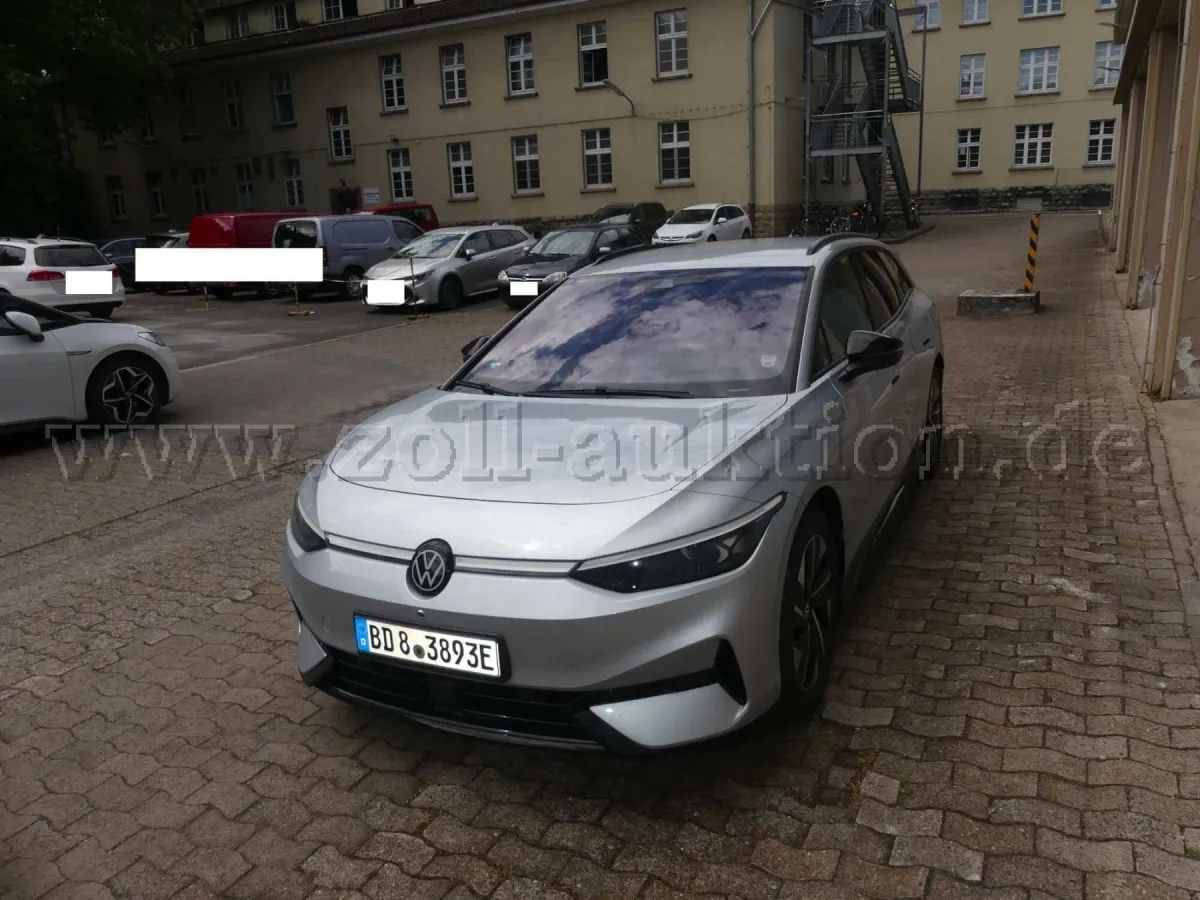 1 VW ID.7 Pro - BD8-3893E