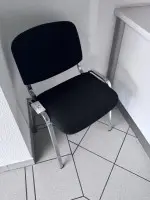 1 židle pro návštěvy