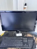 1 moniteur TFT grand écran BenQ