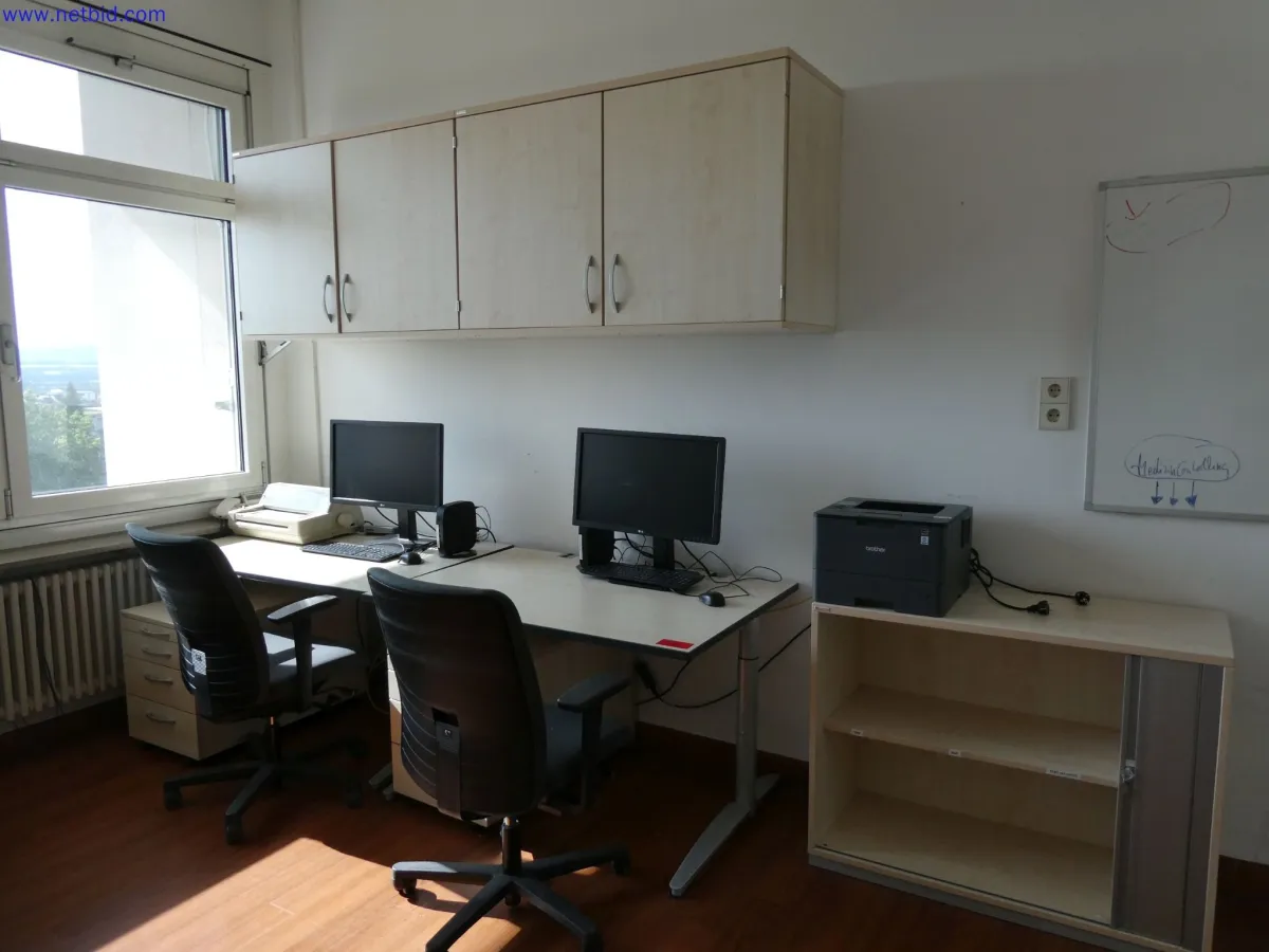 3 bureaux