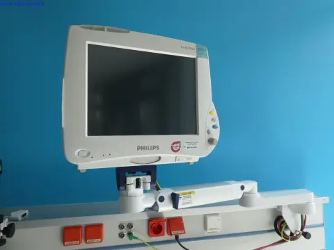 Pat.-Überw., Monitor Philips Medizinsysteme Böblingen GmbH IntelliVue MP 50 - M8004A