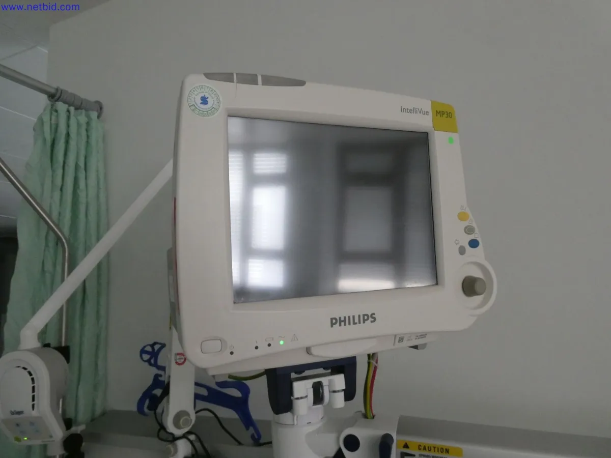 Moniteur de surveillance patient Philips Medizinsysteme Böblingen GmbH IntelliVue MP 30 - M8002A