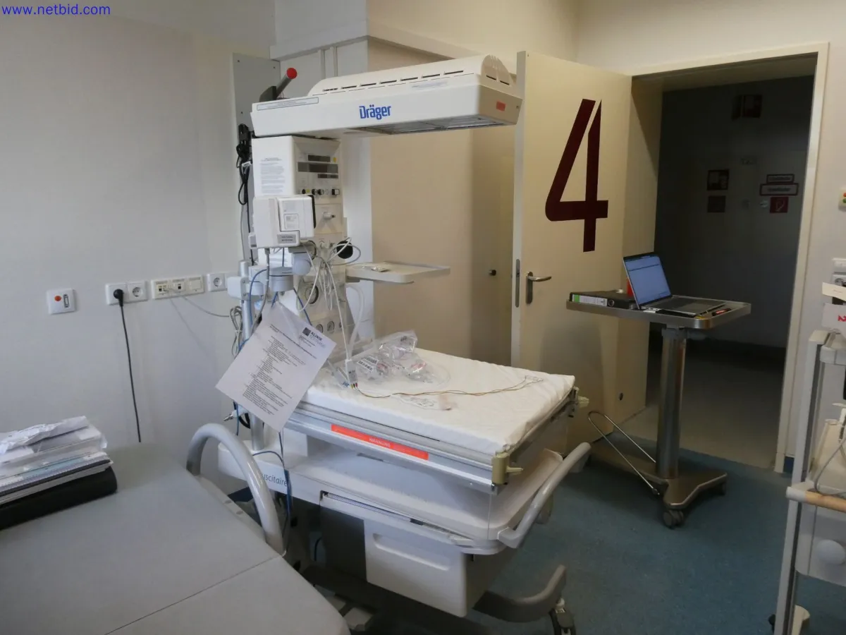 Resuscitation unit, neonatal Dräger Medical Deutschland GmbH Resuscitaire