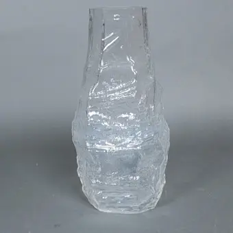 PEILL & PUTZLER. Mid-Century „Glacier“ (Gletscher) Glasvase von Peill & Putzler, Deutschland , 1970er.