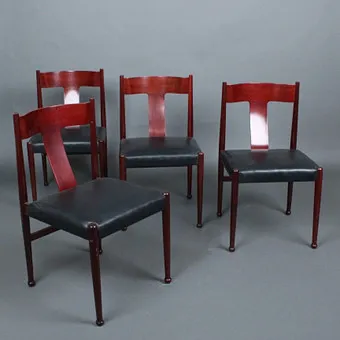 Four Italian dining chairs from the 1970s.