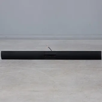 BANG & OLUFSEN. Enceinte, modèle 'Beolab 3500', aluminium, tissu, 21e siècle, Danemark.