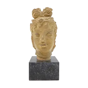Socha, hlava bódhisattvy, typ Gandhára