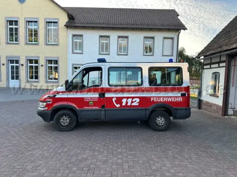 1 personeelsvervoervoertuig MTW SO.KFZ - IVECO 35S12/29L12 - Defect!