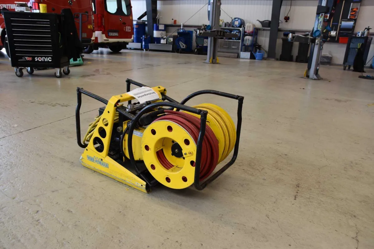 1 groupe hydraulique Weber type 50-T+ SAH 20 défectueux