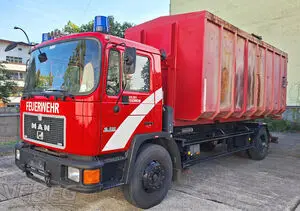 Hasičský vůz MAN 18.232 výměnný kontejner Meiler PK10055