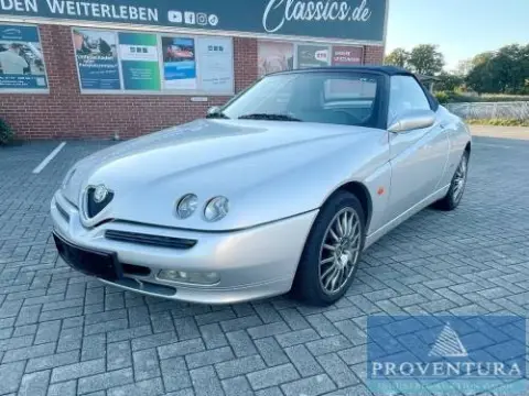 Samochód ALFA ROMEO Spider 916 2.0 T.Spark 16V, pierwsza rejestracja 2001, 179 000 km