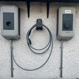 2 bornes de recharge