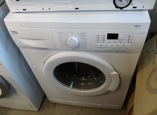 1 стиральная машина Beko