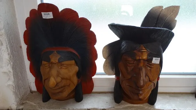 2 masks "Indian"