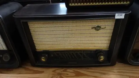 1 stare radio
